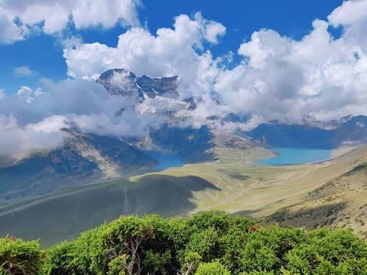 Arshan Valley Hiking